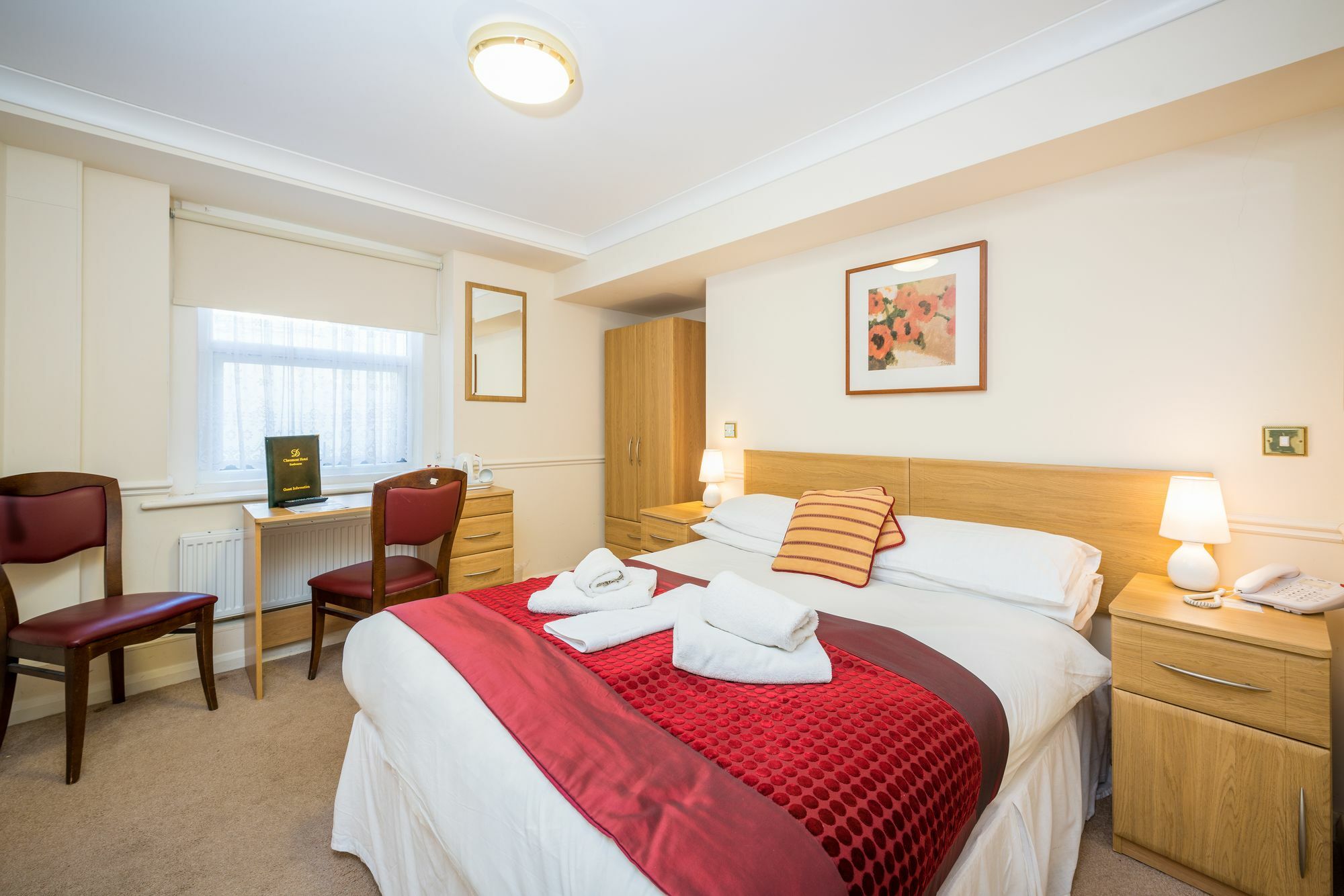Claremont Lions Hotel AEGON International Esterno foto